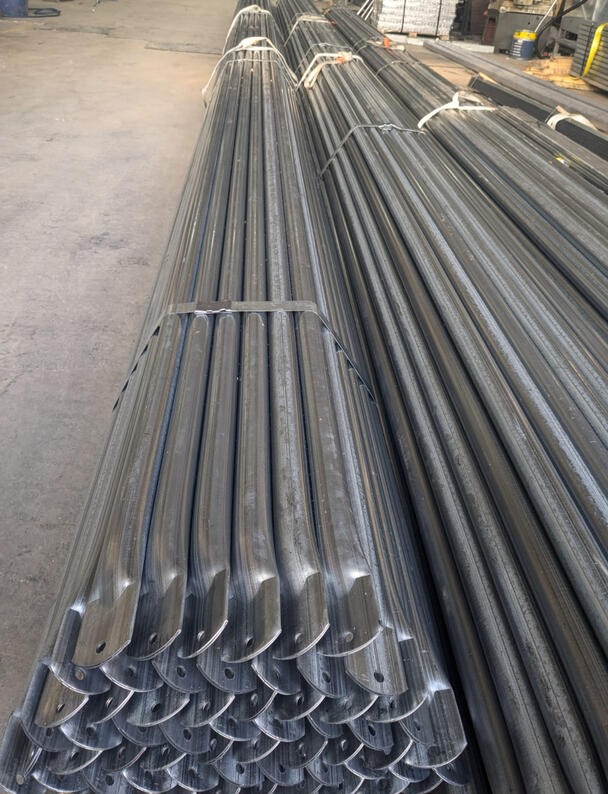 POMIDO - გალვანიზირებული სათბურის (satburi) კონსტრუქციის შემადგენელი ნაწილი POMIDO - გალვანიზირებული სათბურის (satburi) კონსტრუქციის ნაწილი